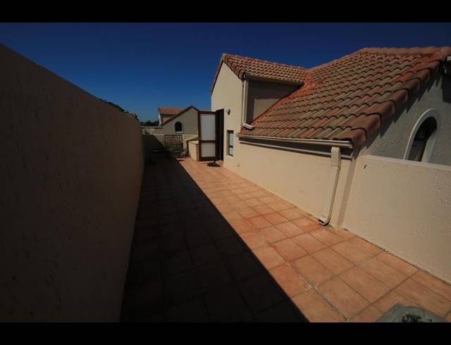 2 BEDROOM APARTMENT FOR SALE IN PAULSHOF